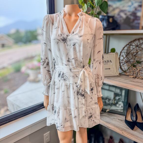 White House Black Market Long Sleeve Floral Printed Mini Cocktail Dress, Size XS - Picture 1 of 12